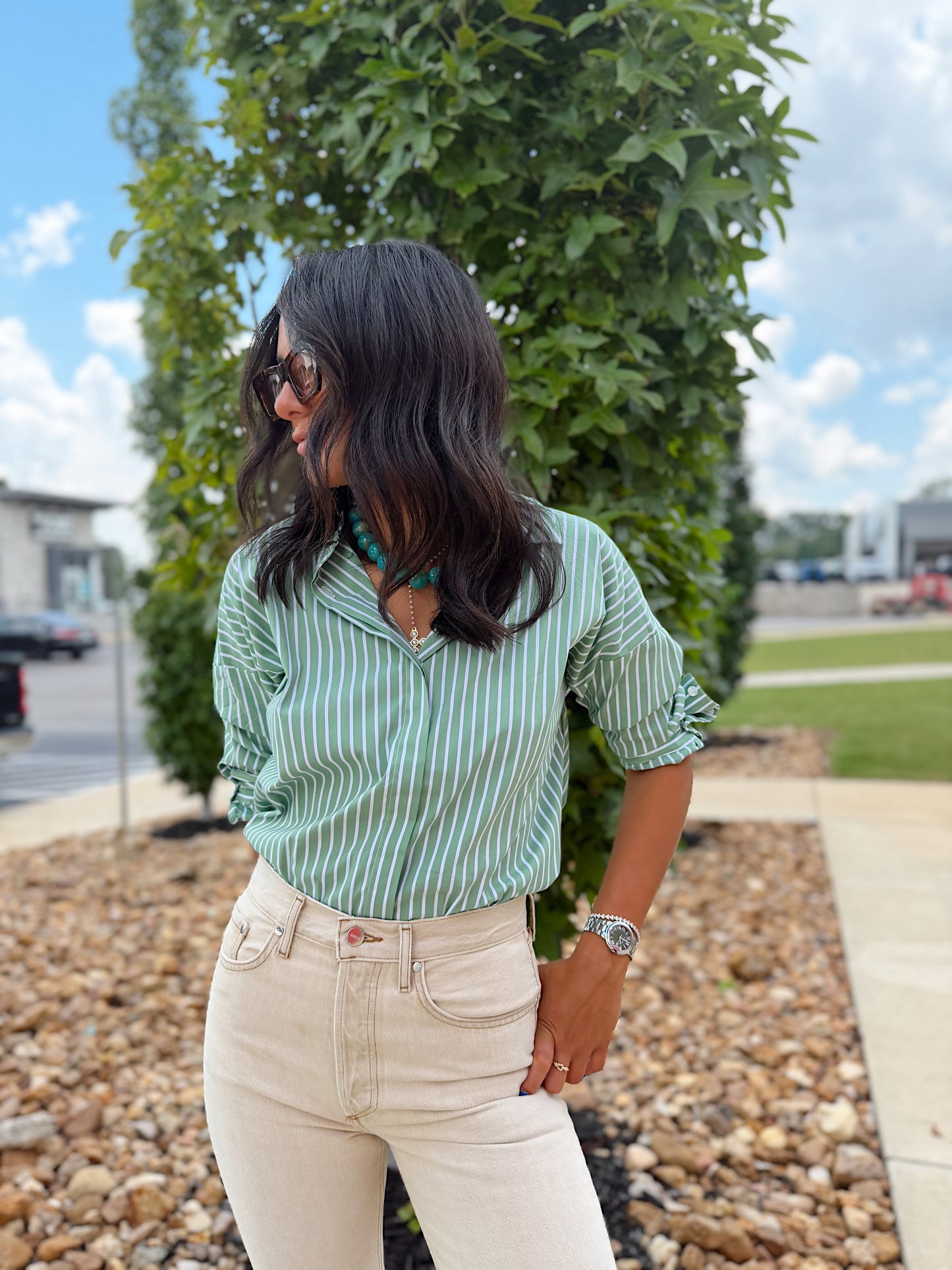 STRIPED BUTTON DOWN SHIRT