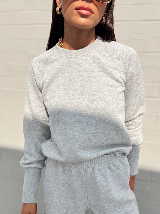 PUFF LONG SLEEVE RAGLAN PULLOVER