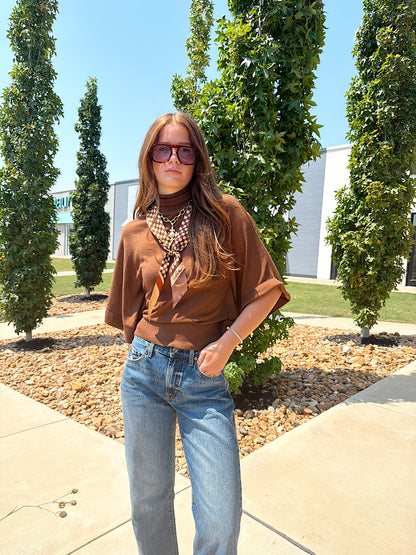 TURTLE NECK HALF SLEEVE SWEATER