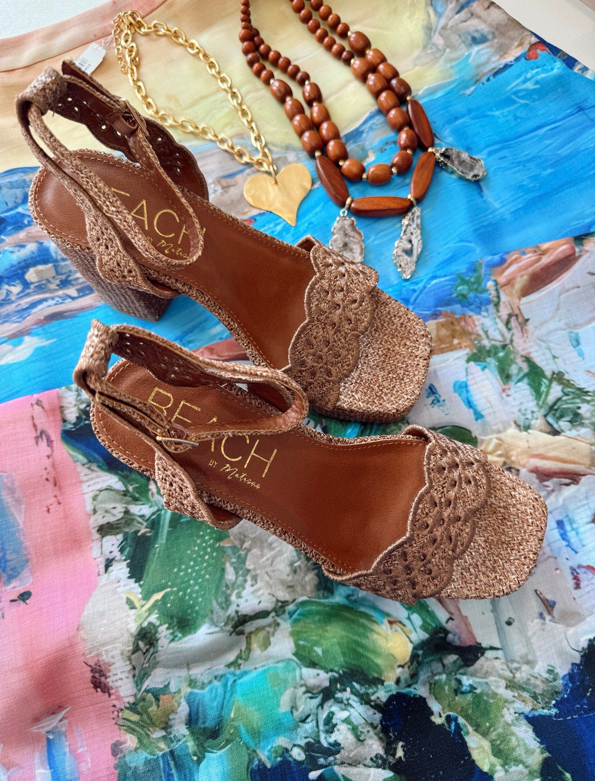 MAIDEN HEEL
