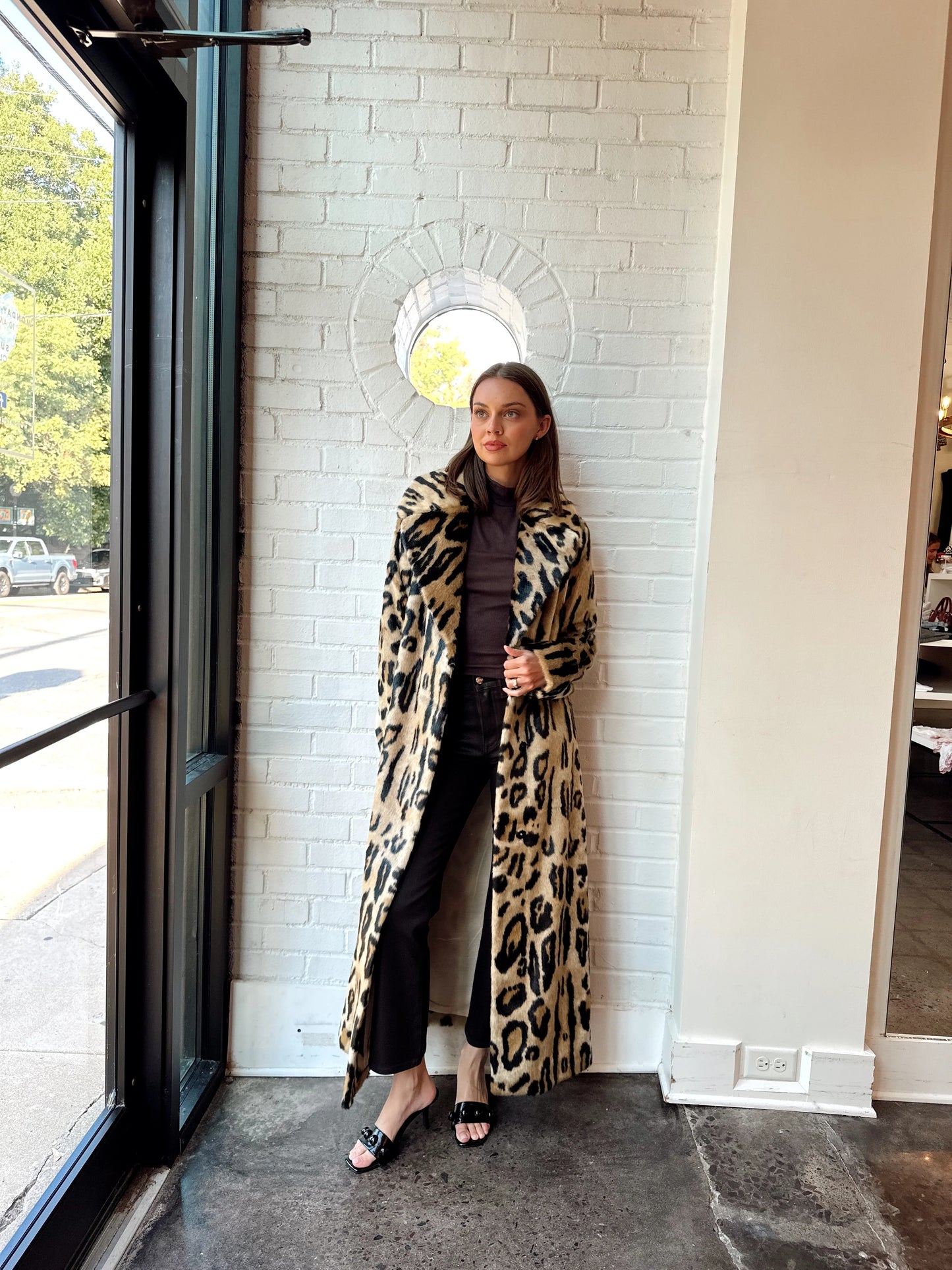 MISS CINDY OVERCOAT