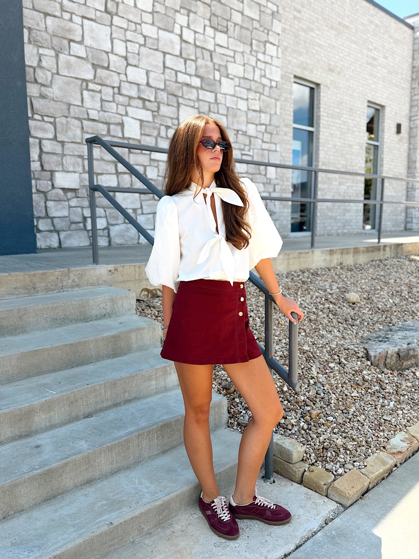 SOLID WOVEN SKORT