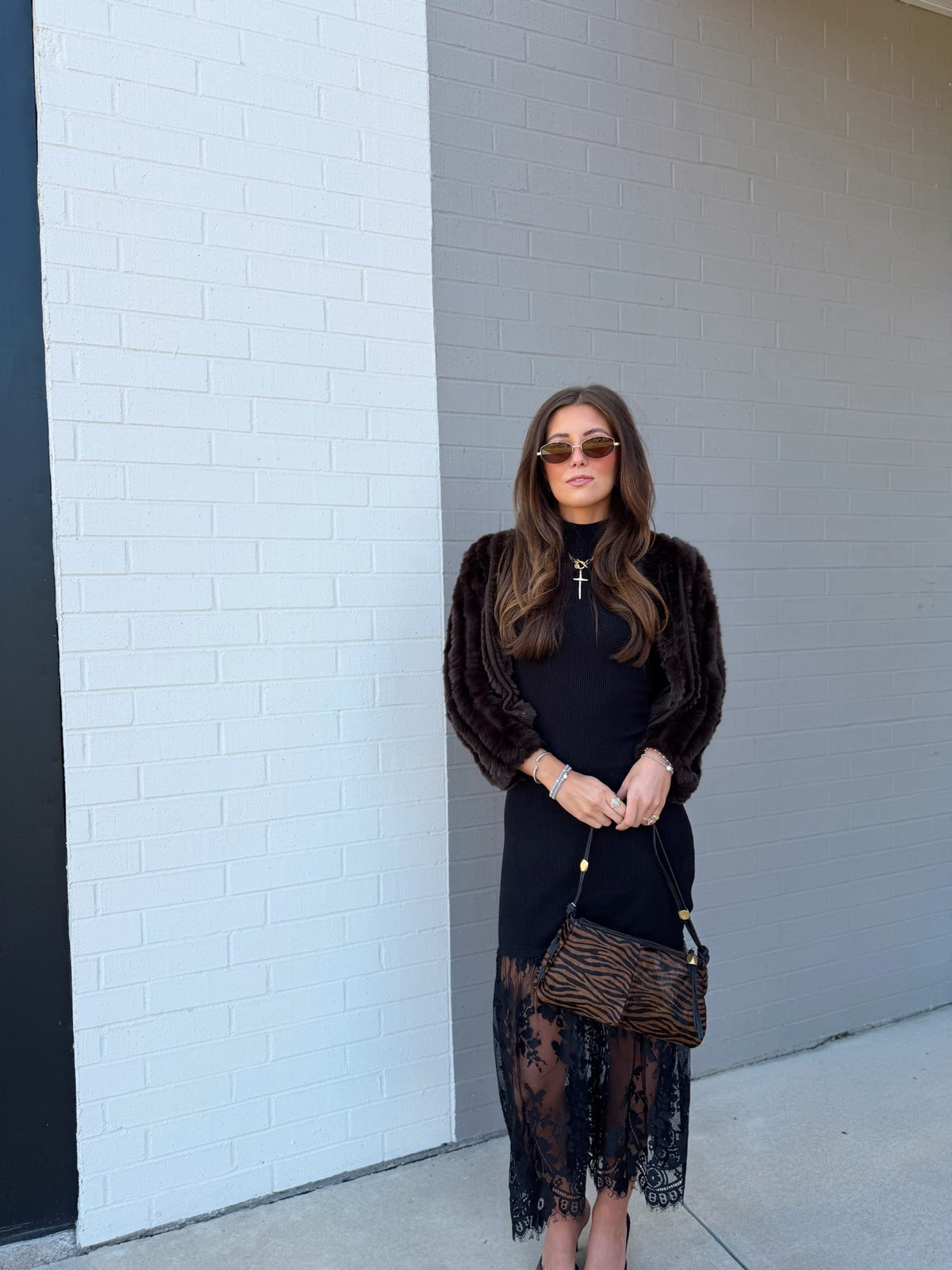 DRESS WITH LACE