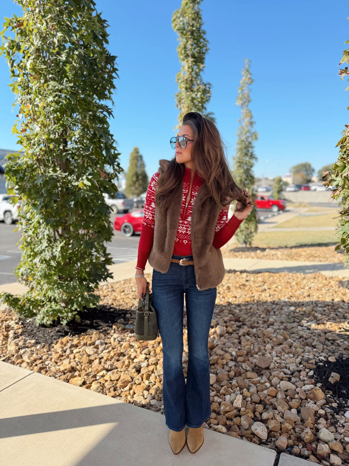 HALF ZIP SWEATER