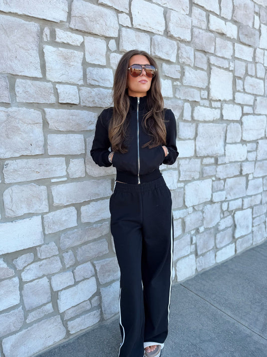 WIDELEG PANT WITH STRIPE