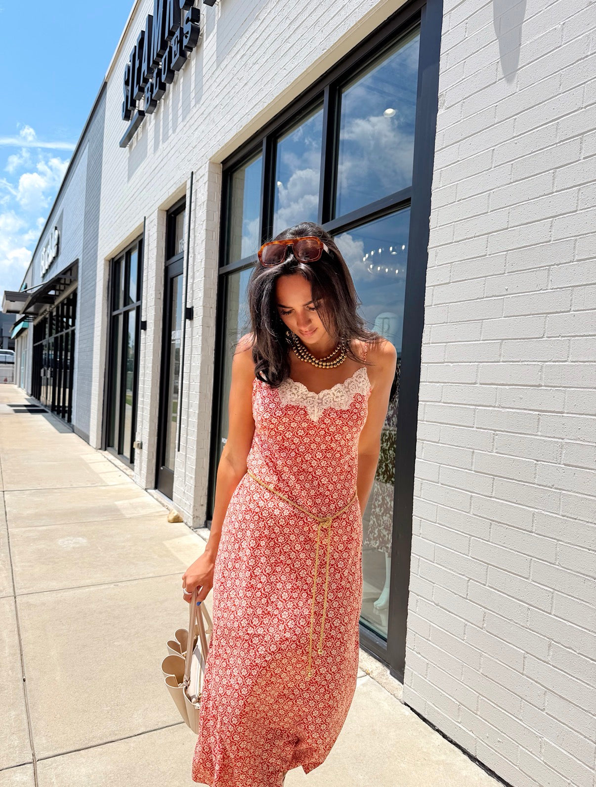 EMELAIRIS FLORAL MIDI DRESS