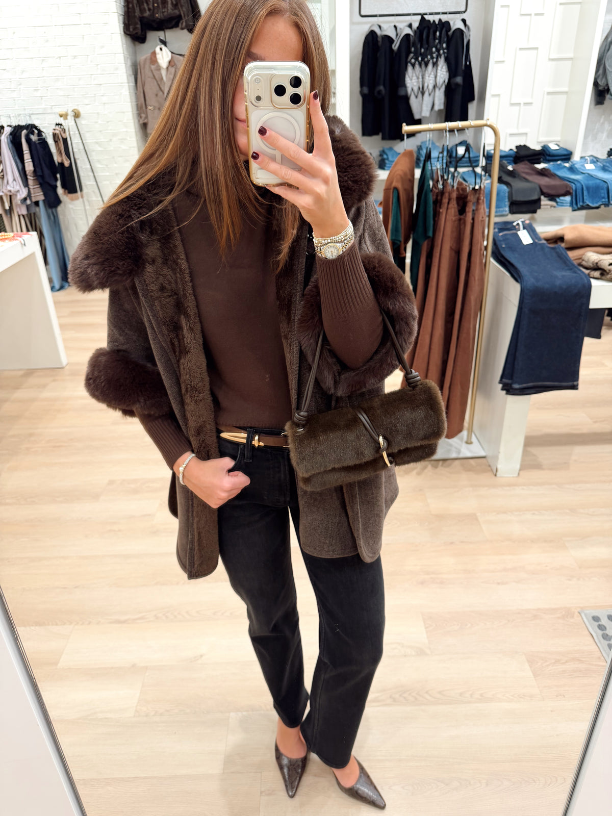 FUR COLLAR CAPE