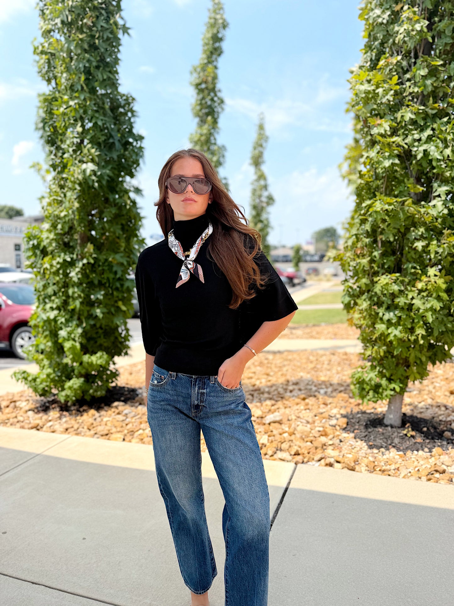 TURTLE NECK HALF SLEEVE SWEATER