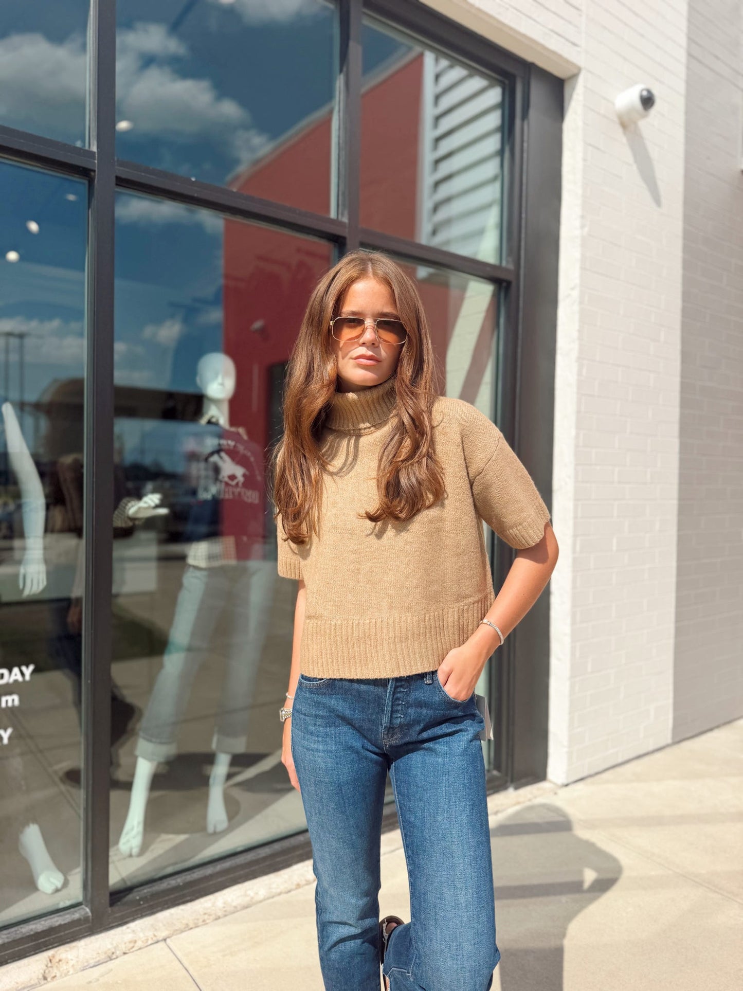 SS TURTLENECK KNIT SWEATER