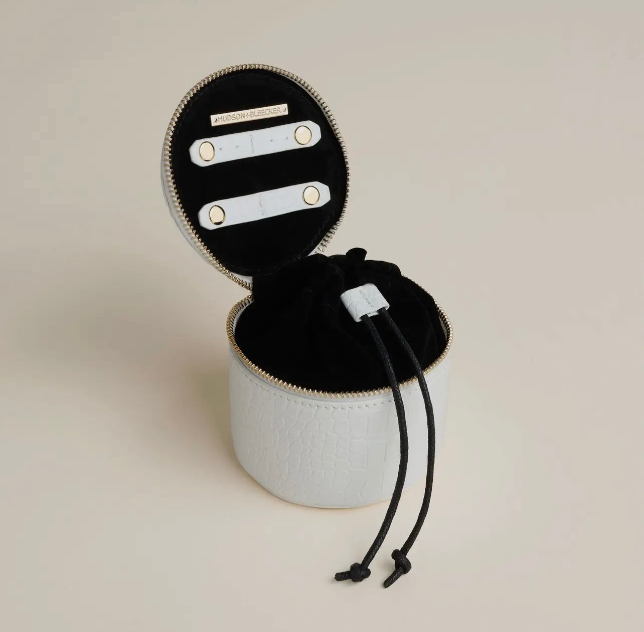 GLOBE TROTTER JEWELRY CASE