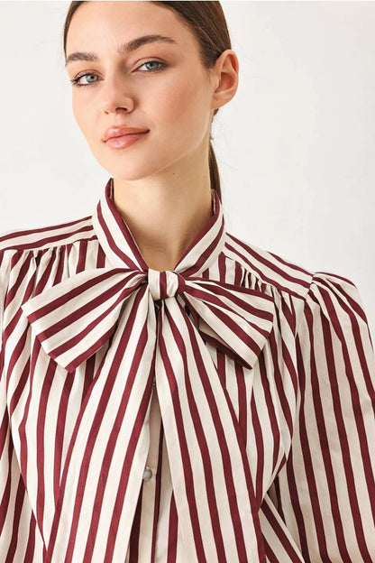 PRINTED WOVEN TOP
