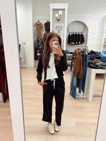 TRAVEL TRACK PANT