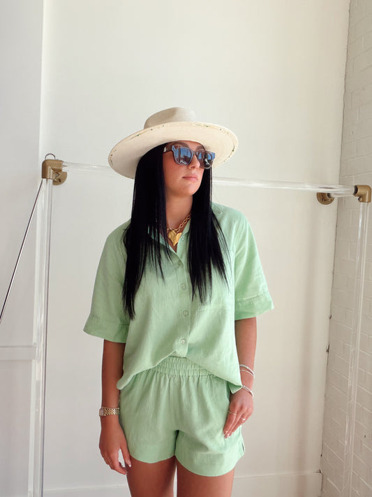 EXPEDITION BUTTON UP