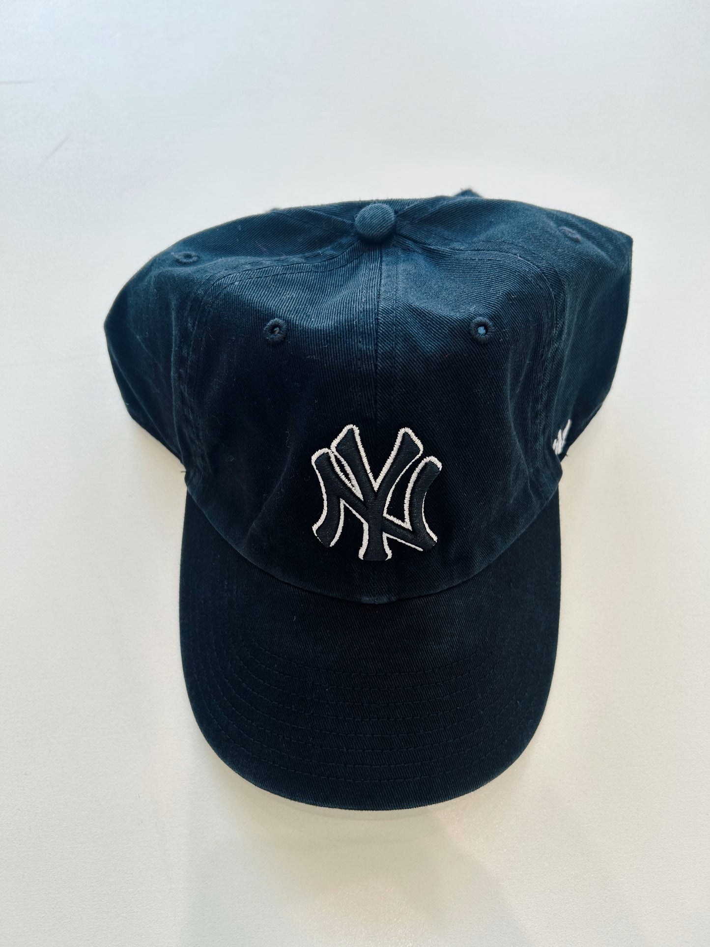 NY STRAPBACK HAT