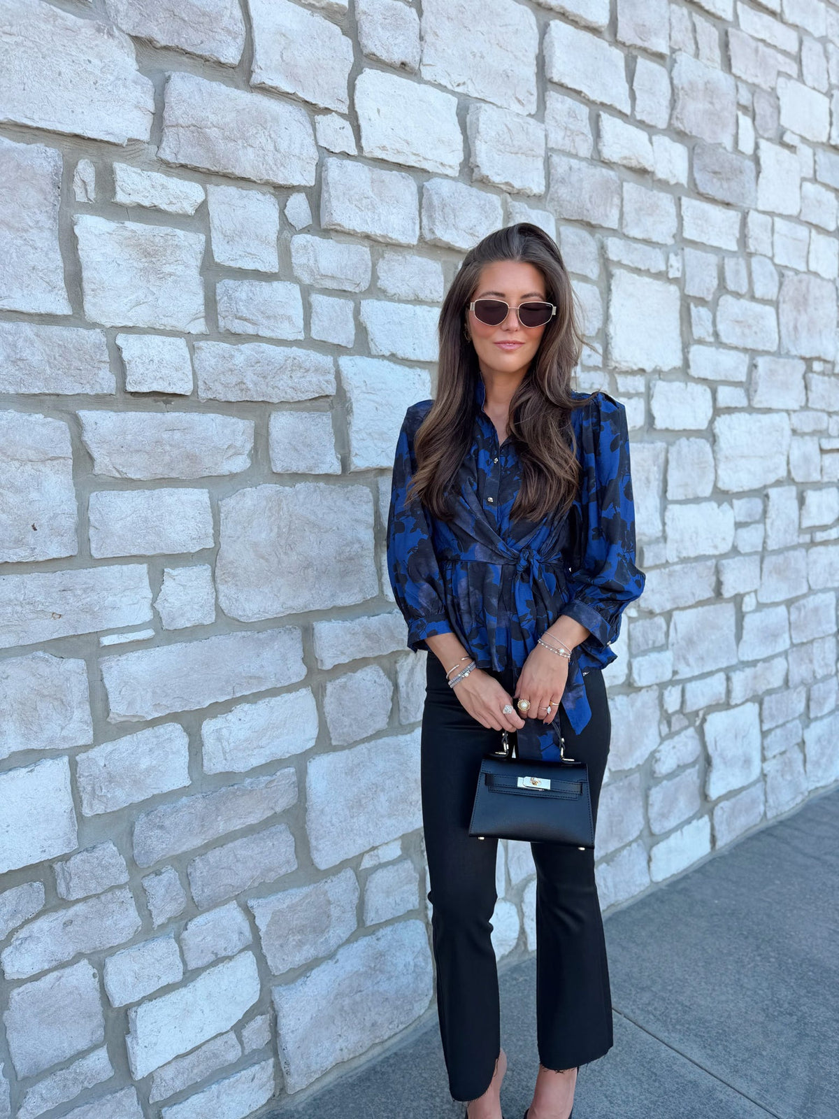 FLORAL BUTTON-UP WITH TIE BELT