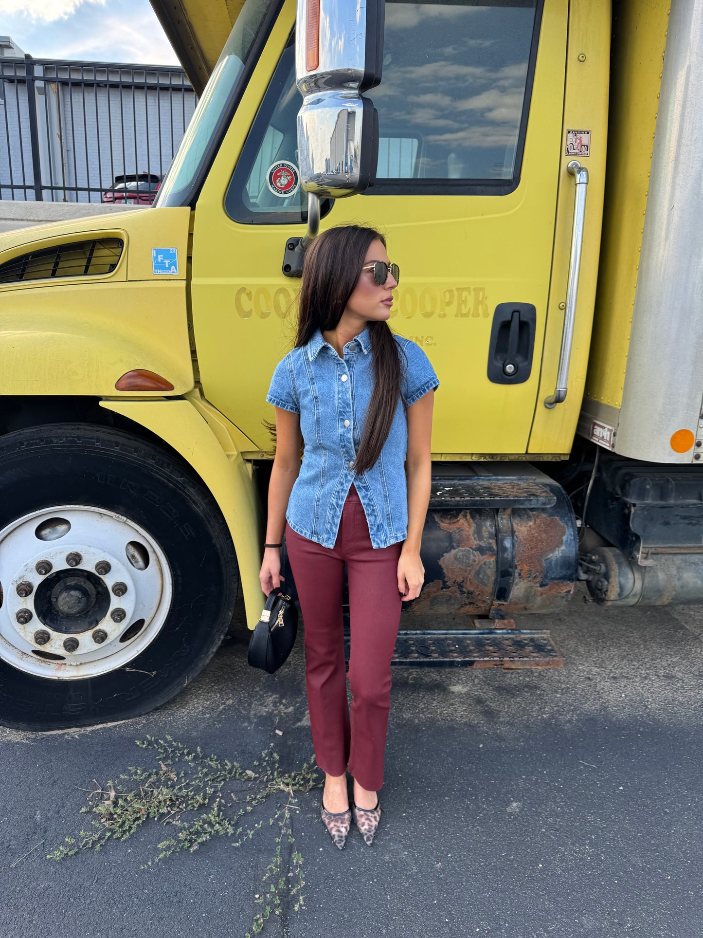 SHORT SLEEVE DENIM TOP