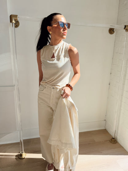 ARID CUTOUT KNIT TANK