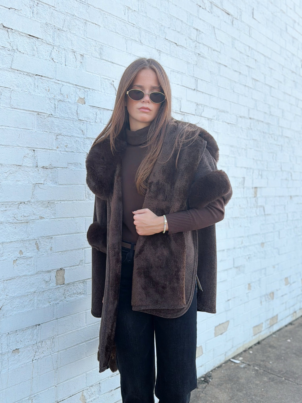 FUR COLLAR CAPE
