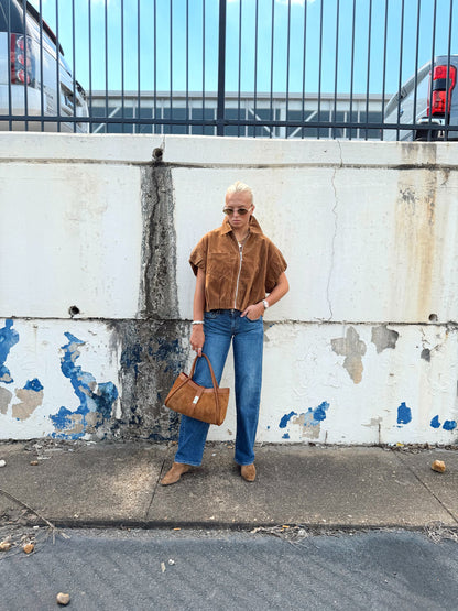 SLEEVELESS SUEDE ZIP JACKET