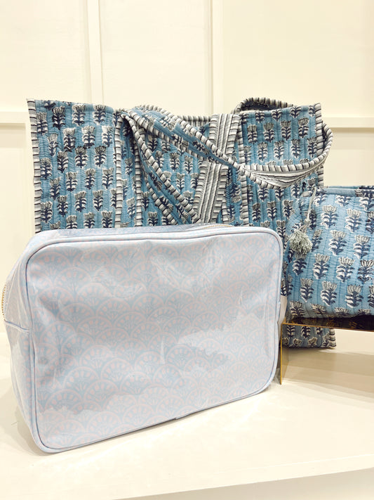 CLEAR XL TOILETRY BAG
