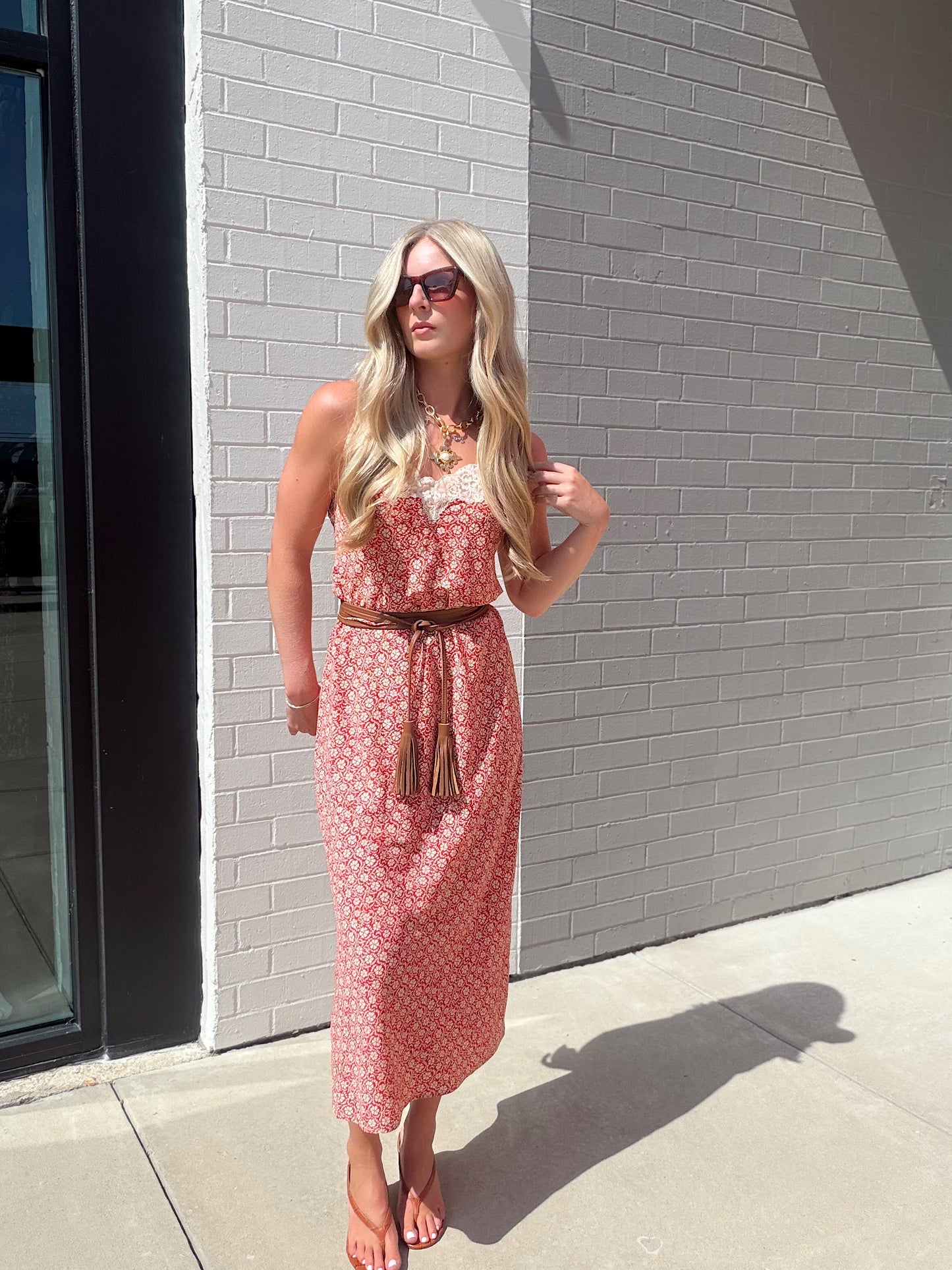 EMELAIRIS FLORAL MIDI DRESS