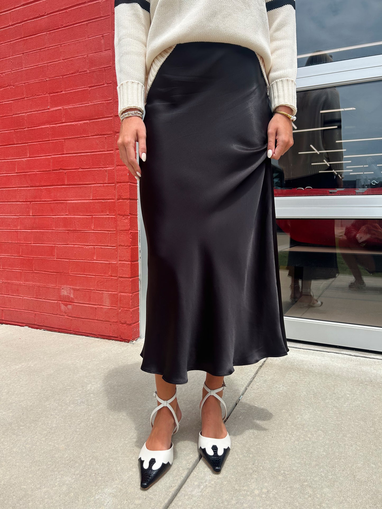 ARIANA SKIRT