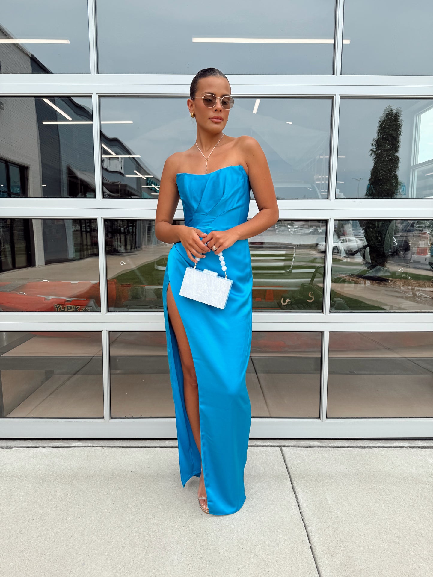 KESIA GOWN