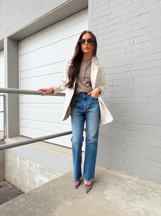 SINGLE BUTTON BLAZER