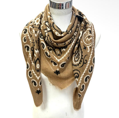 K21 LARGE WOOLEN SQUARE BANDANA