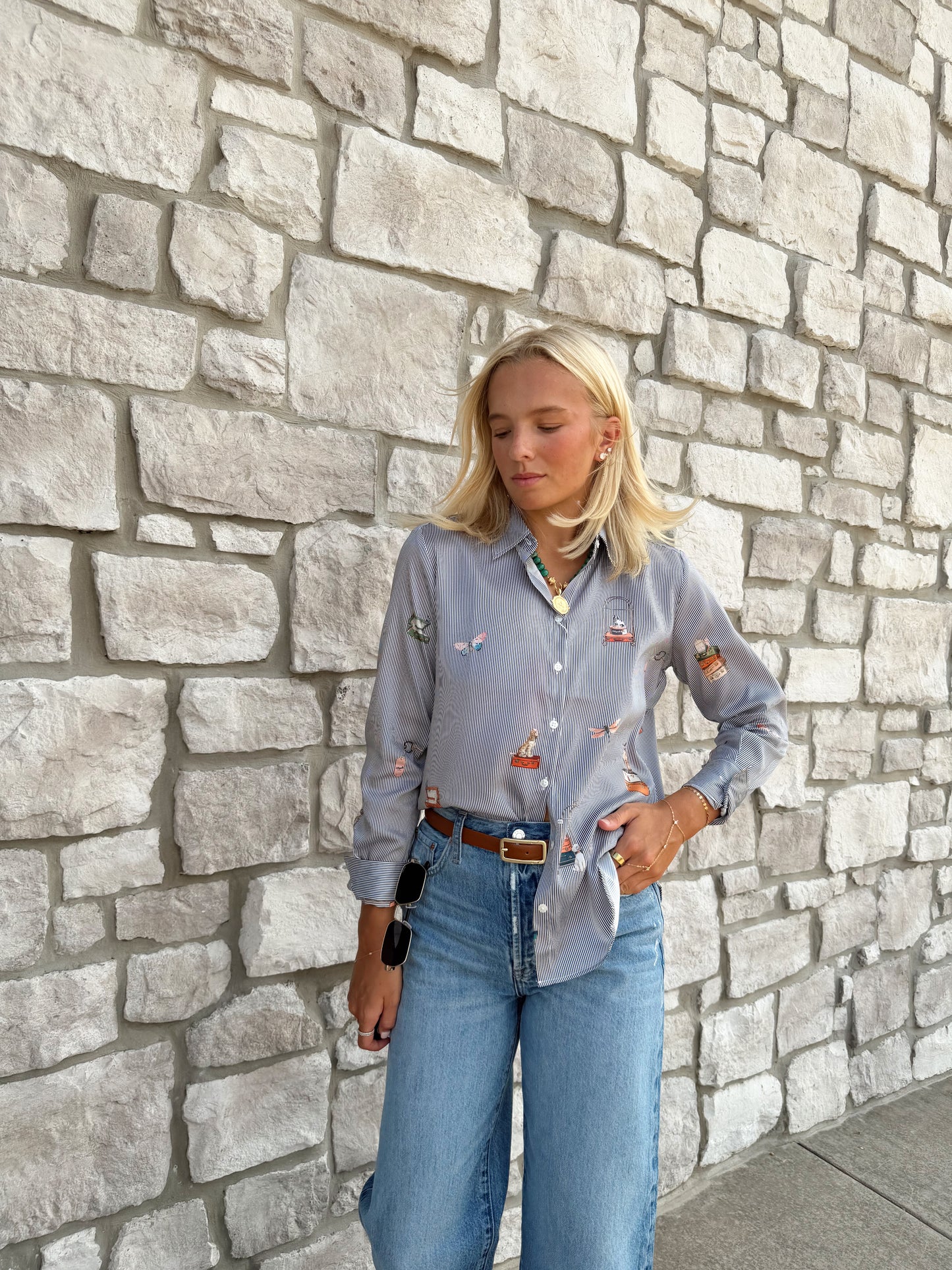 HOTEL RAYA BLOUSE