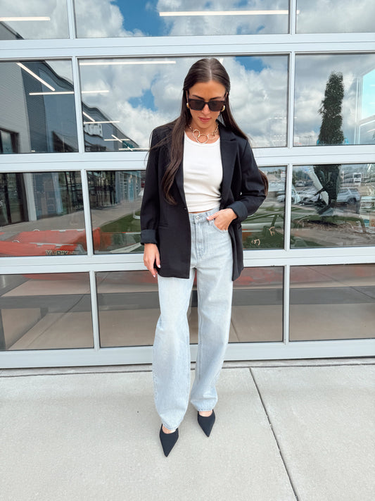 SINGLE BUTTON BLAZER