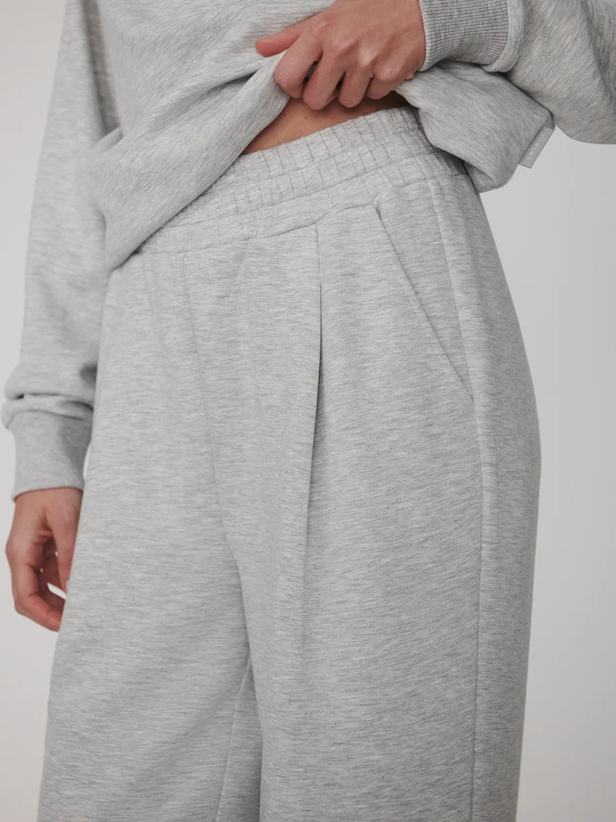 THE EXTRA WIDE LEG PANT 29.5"