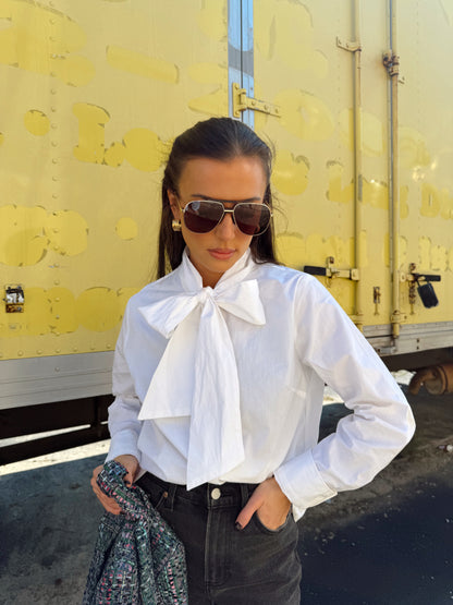 WILSHIRE BOW TOP