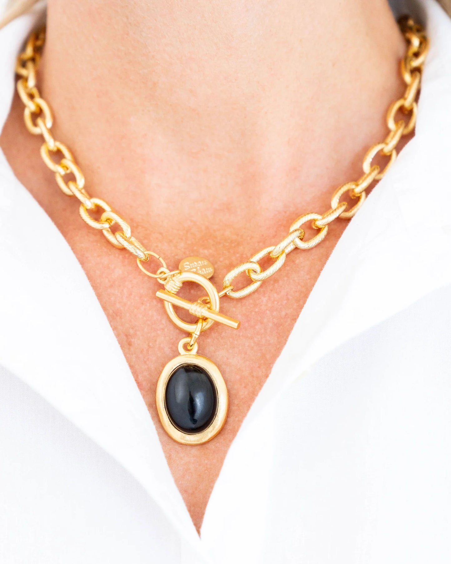BLACK ONYX TOGGLE NECKLACE
