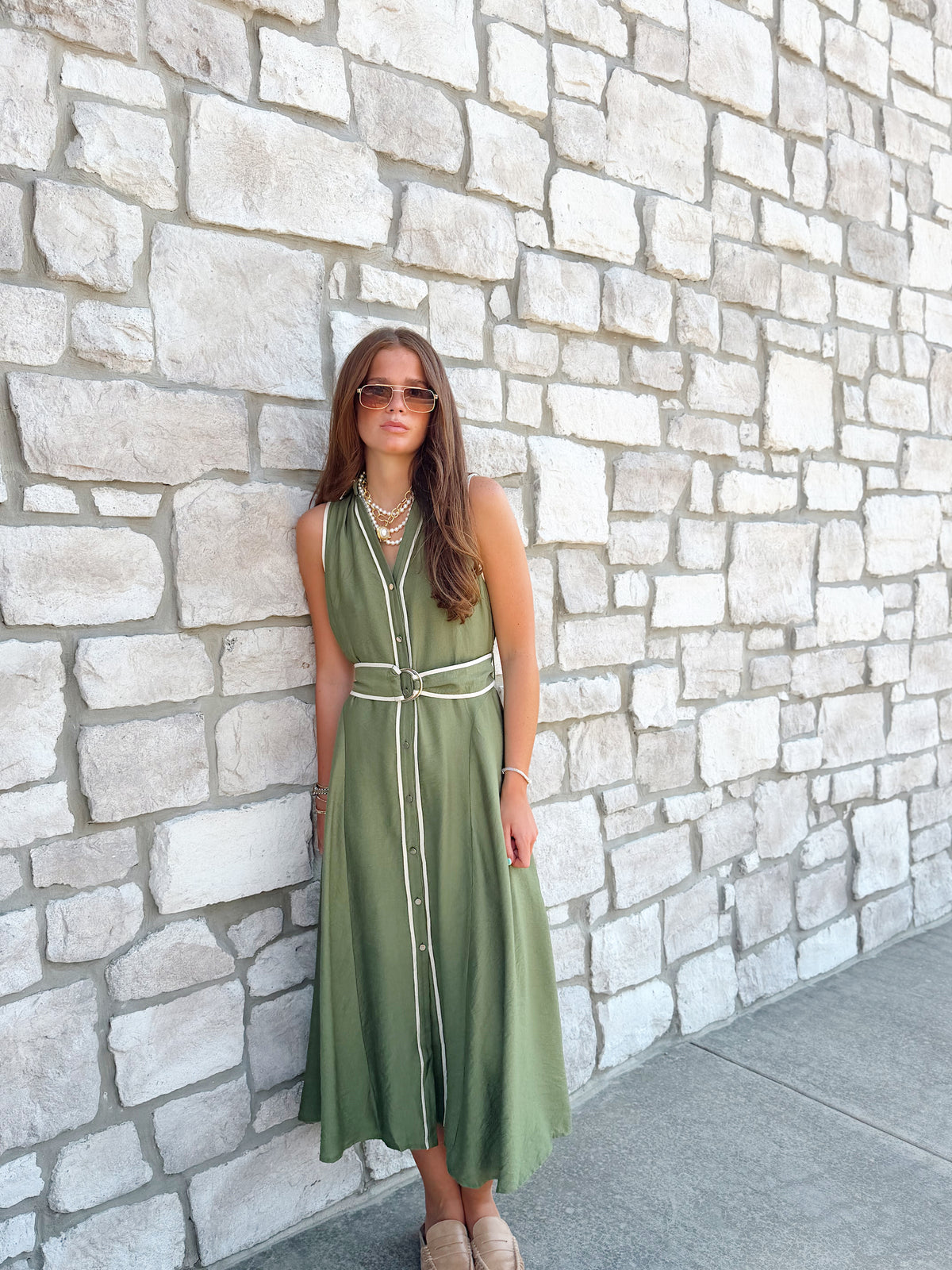 SLEEVELESS BELTED MAXI