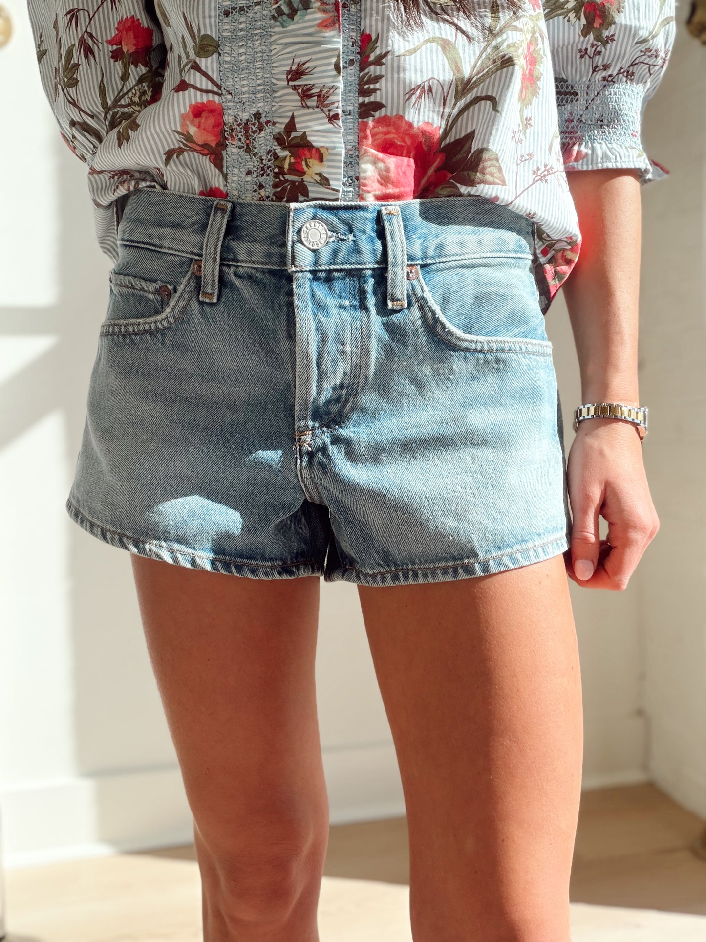 LOW RISE PARKER SHORT