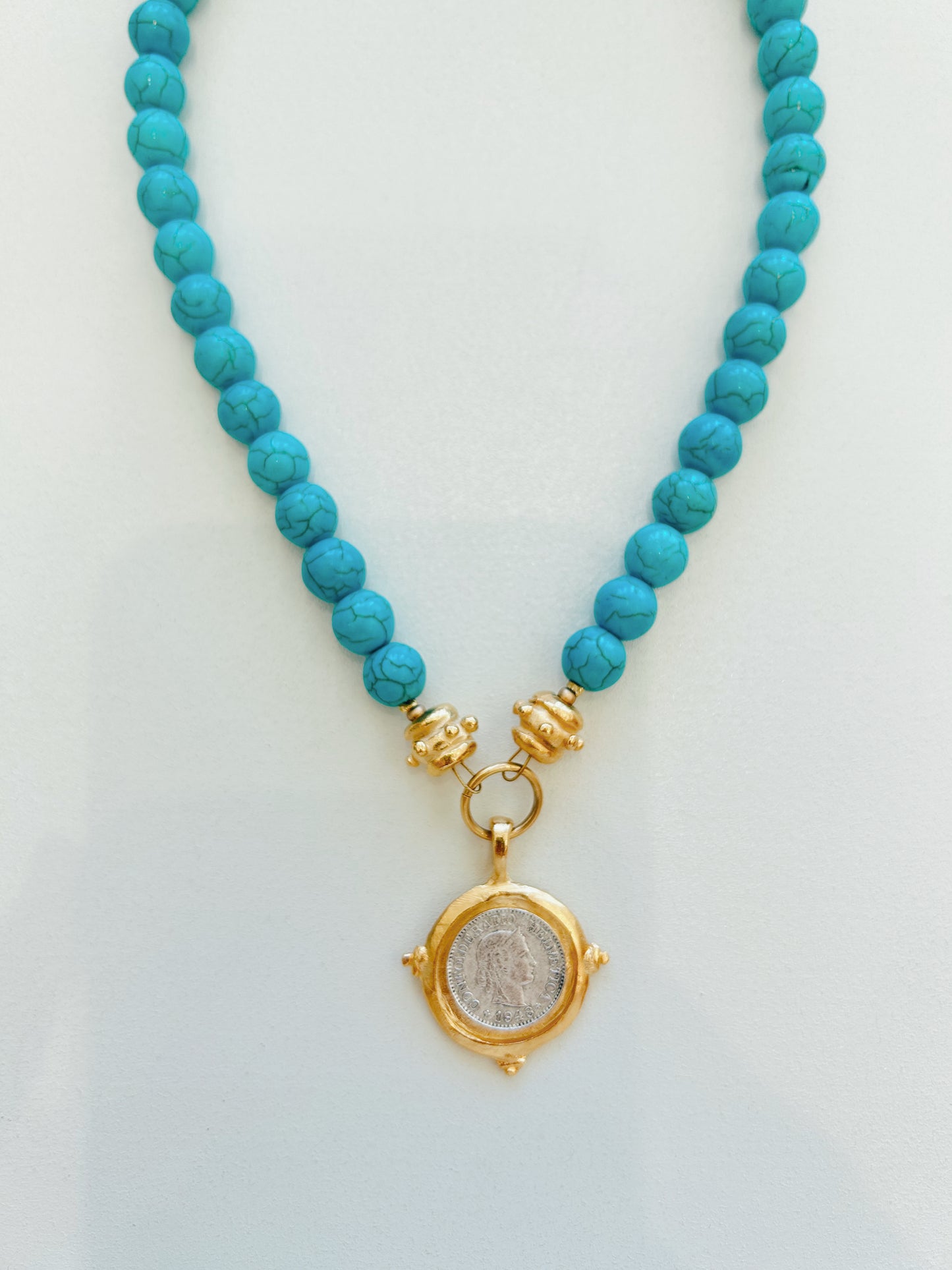COIN INTAGLIO TURQUOISE NECKLACE