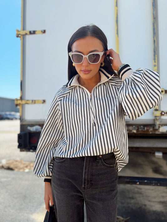 STRIPED PUFF SLEEVE HALF ZIP