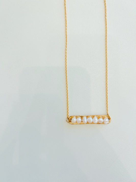 FRESHWATER PEARLS ON GOLD BAR NECKLACE