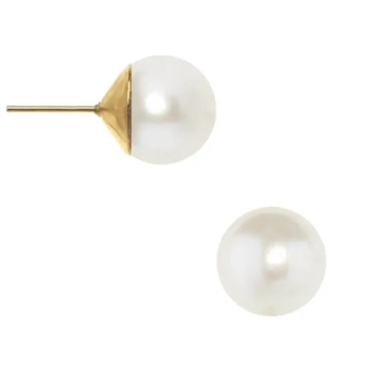 SHELL PEARL STUDS