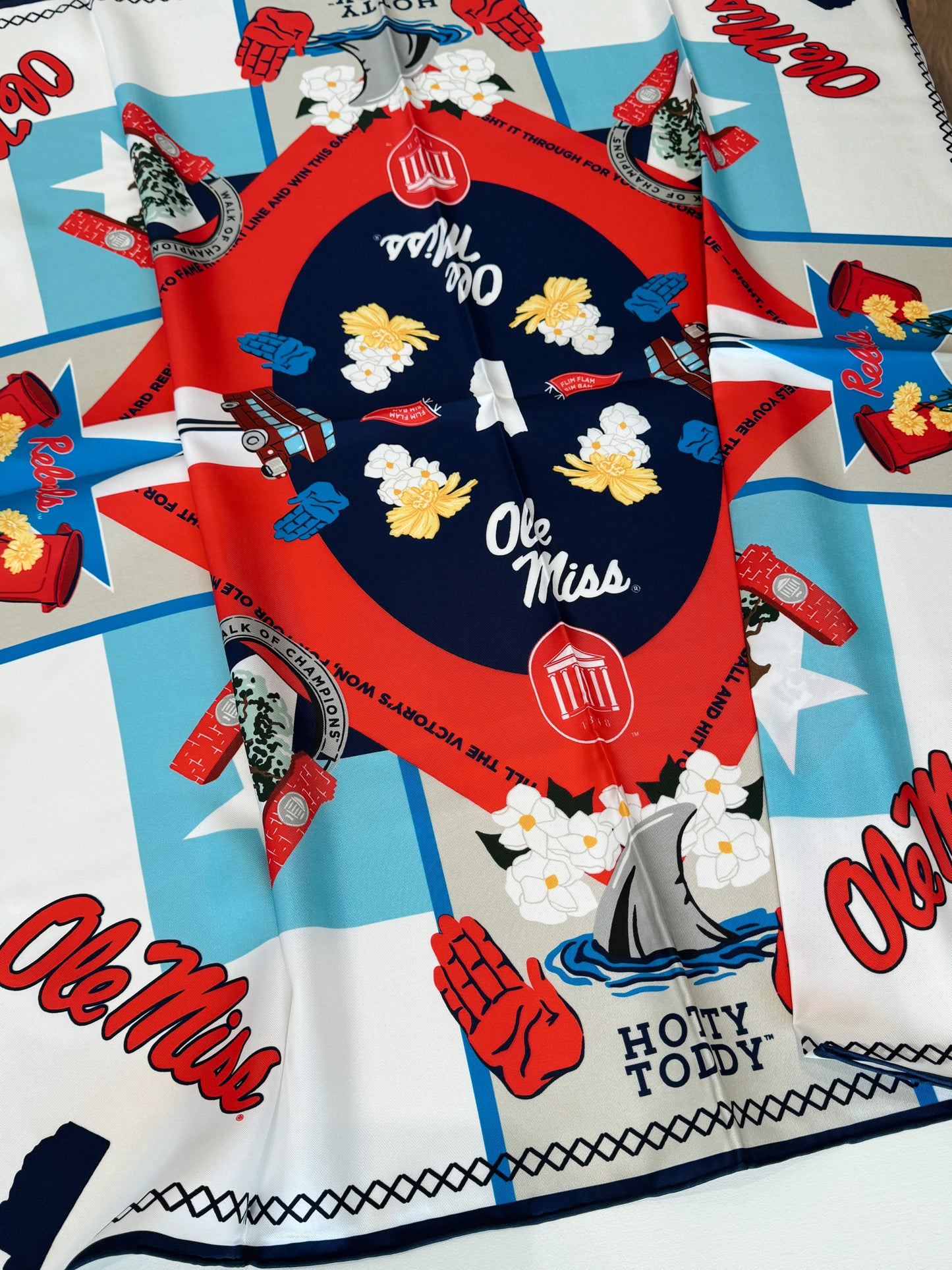 OLE MISS REBELS SCARF