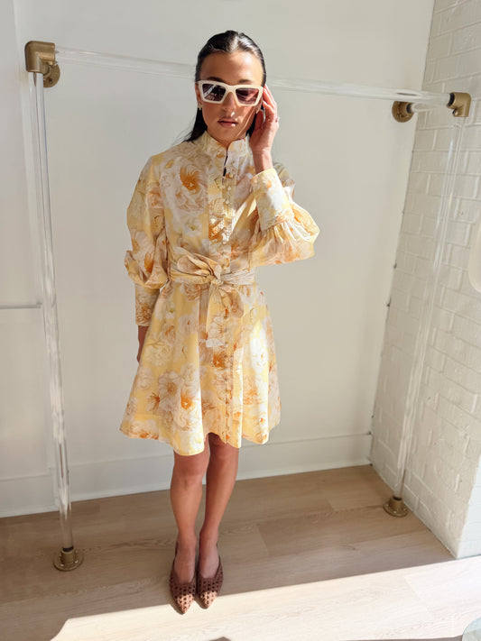 YELLOW FLORAL PRINT BELTED MINI DRESS