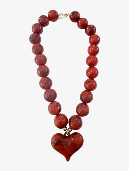 KAIDEN CHUNKY BEADED NECKLACE W/ HEART CHARM
