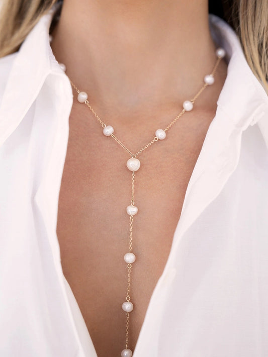 DRIPPING PEARL LARIAT NECKLACE