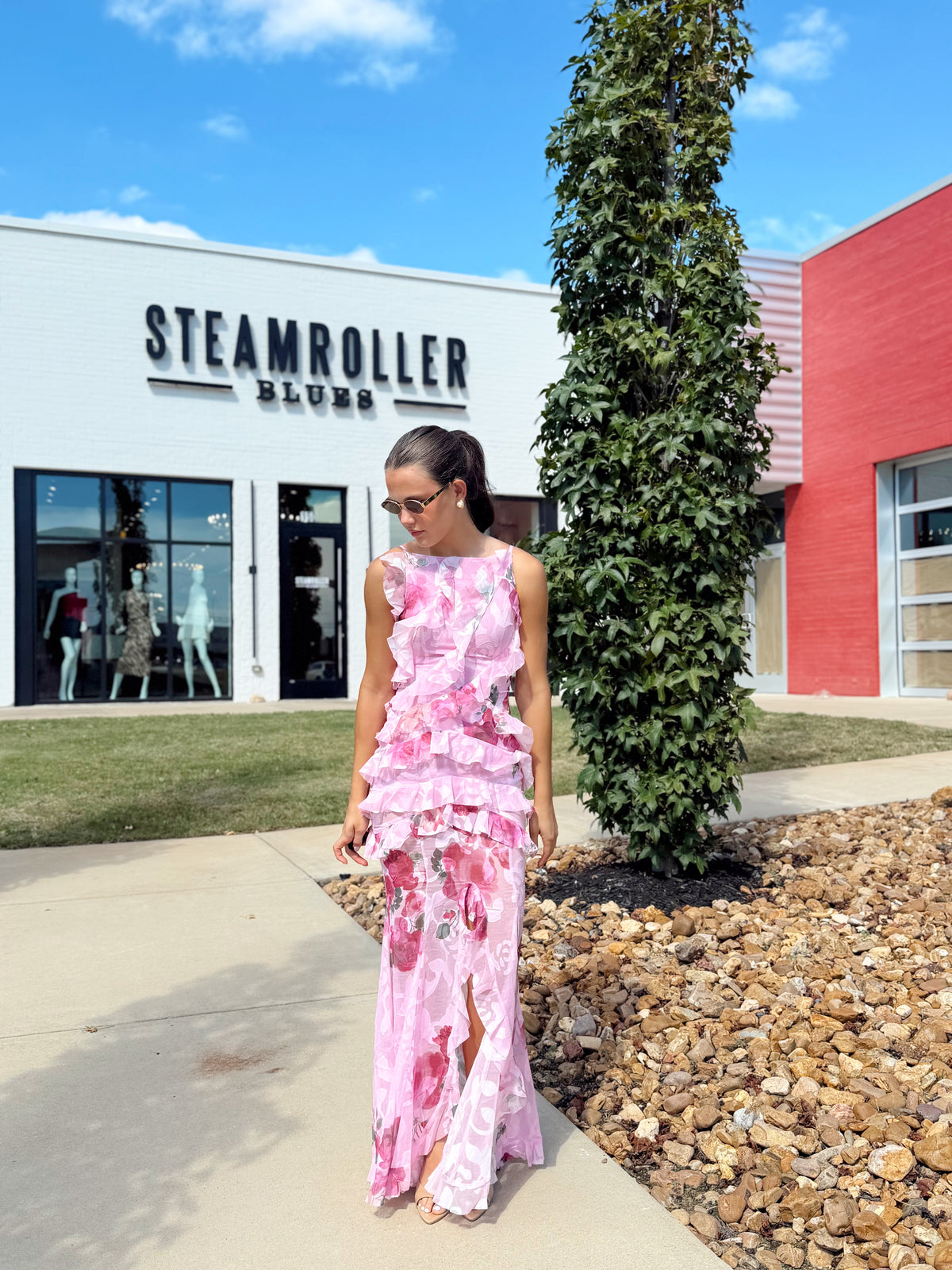 ELEANORA SLEEVELESS RUFFLE GOWN