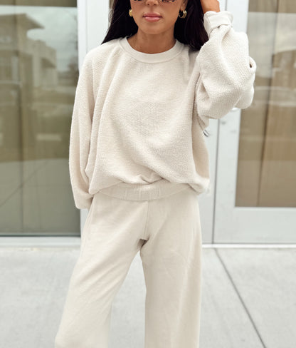 OVERSIZED ZIGGY SWEATSHIRT