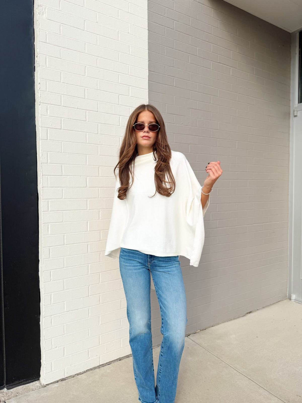 SWEATER PONCHO