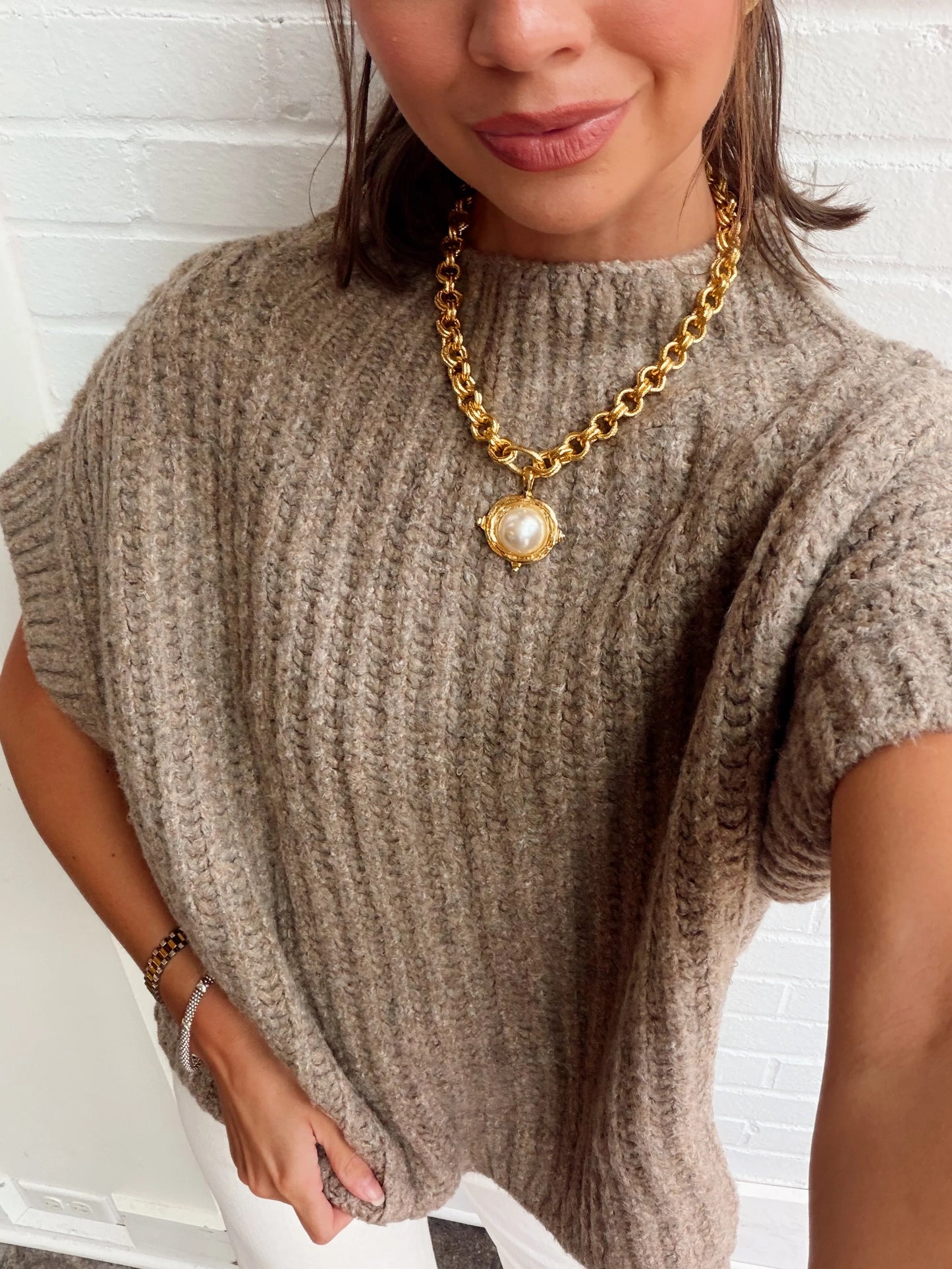 GRANGER TURTLENECK SWEATER VEST