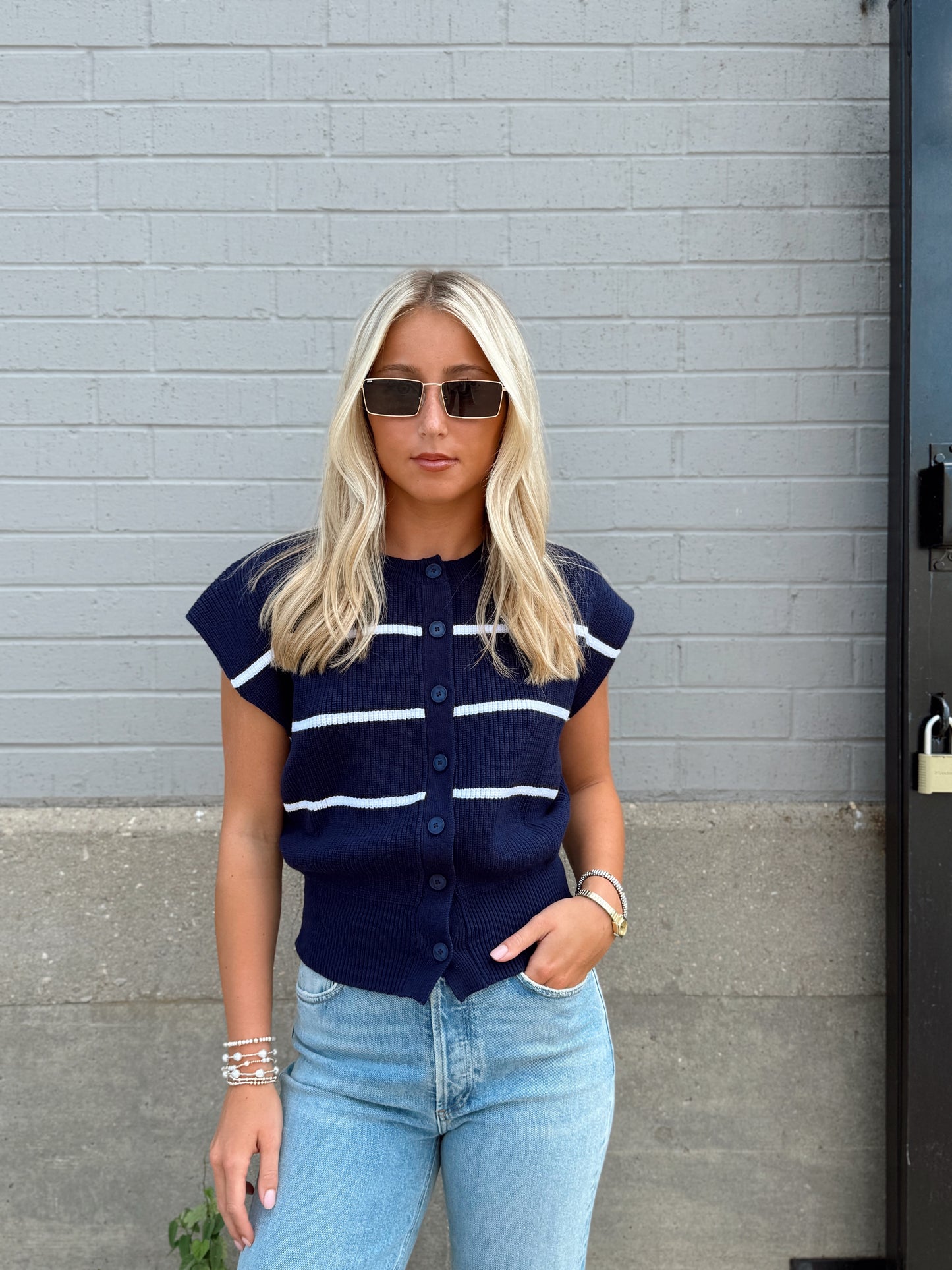 STRIPE PULLOVER SWEATER