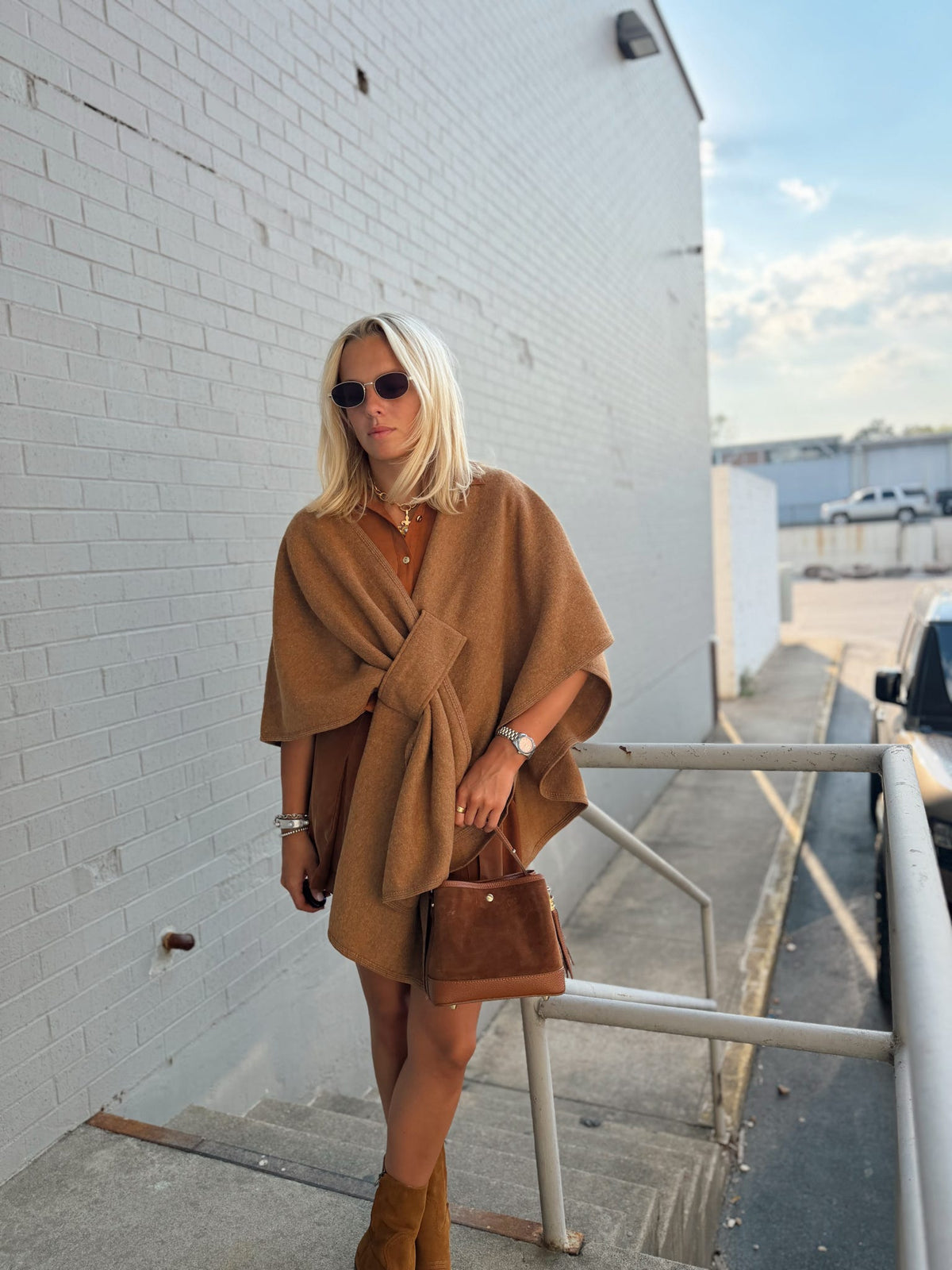 KNIT WRAP